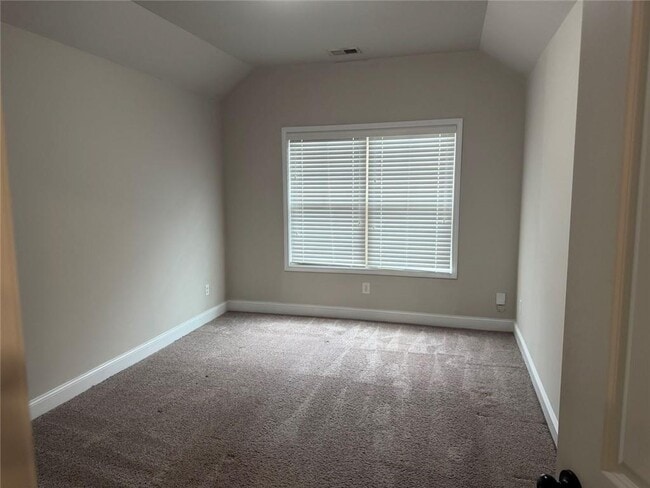 Building Photo - 3772 Ledgemont Dr