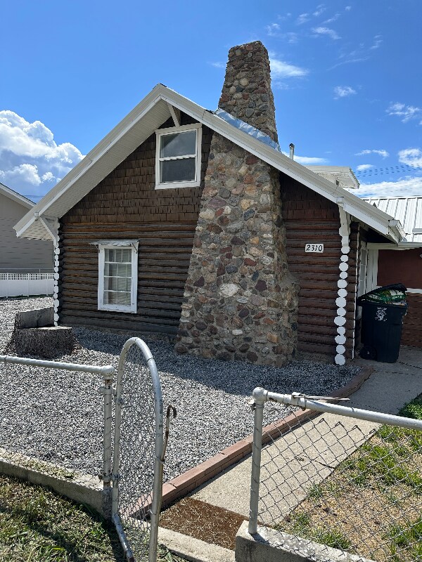 Building Photo - 2 Ottawa St