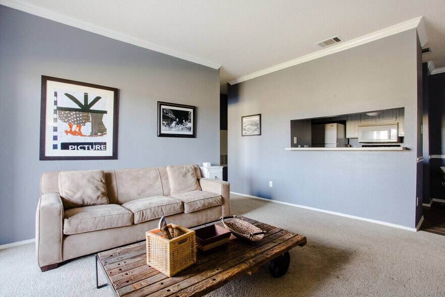 Building Photo - 12166 Metric Blvd