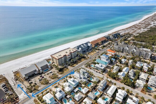 Building Photo - 2825 Scenic Hwy 98