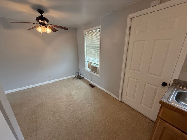 Building Photo - 1-Bedroom Apartment in Commerce City