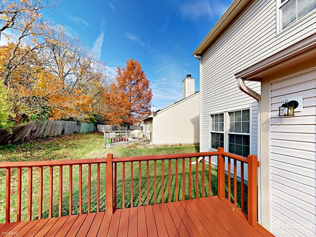 Building Photo - 6018 Tybalt Dr
