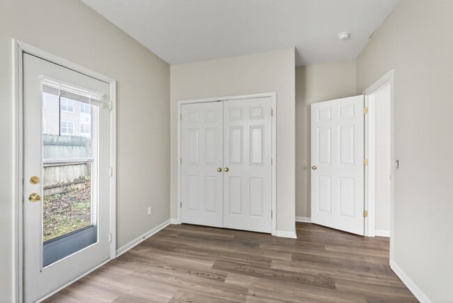 Building Photo - Beautiful Ranch Home Near Dining, Shopping & The Palladium