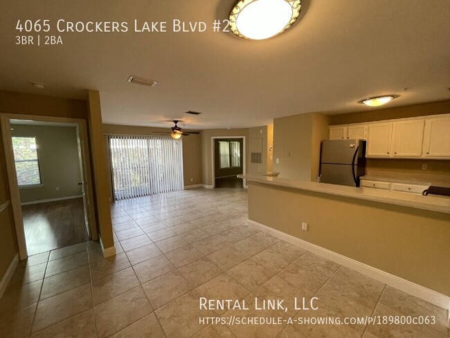 Building Photo - Spacious 3-Bedroom, 2-Bath Condo in Prime ...