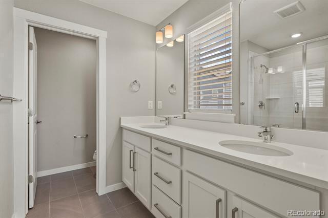 Building Photo - 5371 Pierson Ct