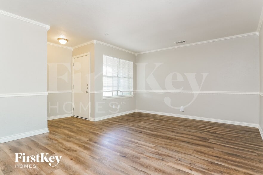 Building Photo - 6530 Gentle River Dr