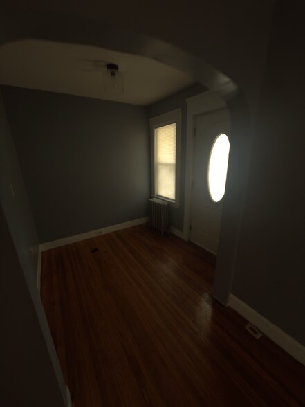 Building Photo - 40 Rockdale St