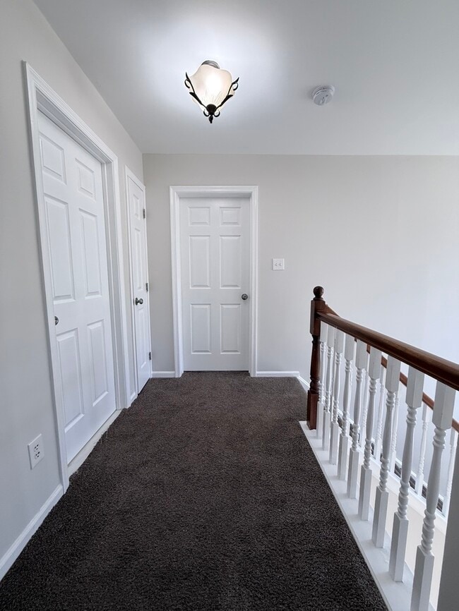 Building Photo - 67 Serenity Ct