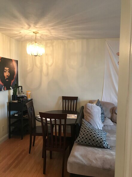 Building Photo - 111 W 8th St