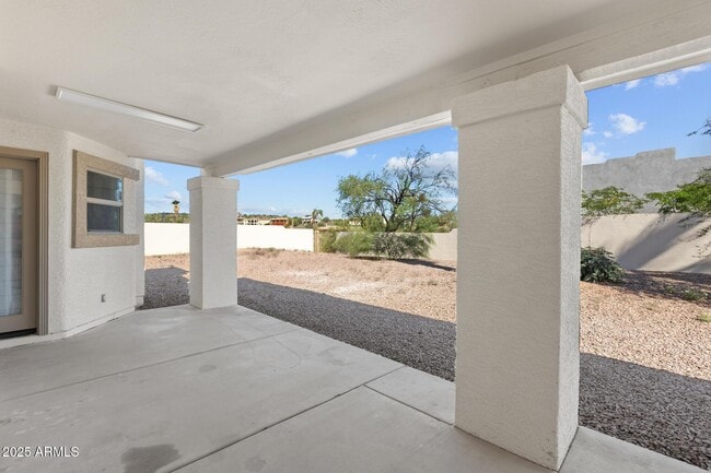 Building Photo - 15912 Centipede Dr