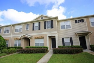 Building Photo - 15643 Stable Run Dr