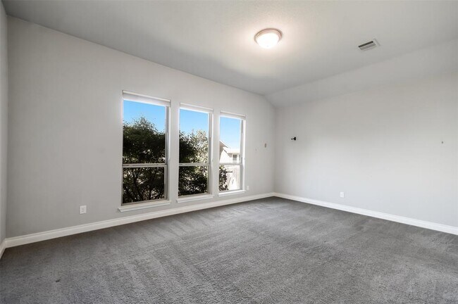 Building Photo - 228 Pisa Ln