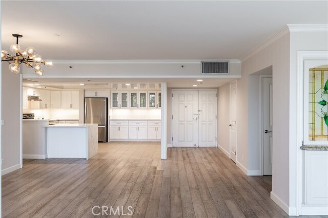 Building Photo - 345 Pioneer Dr