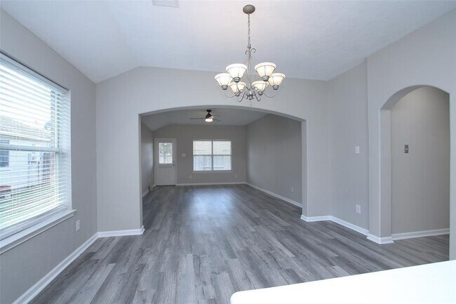 Building Photo - 20530 Ranch Mill Lane