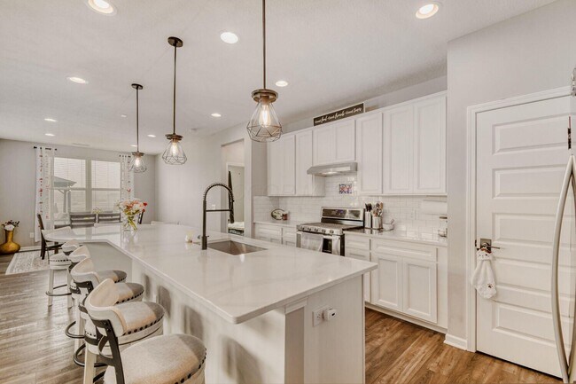 Building Photo - 1585 Nettle Ct