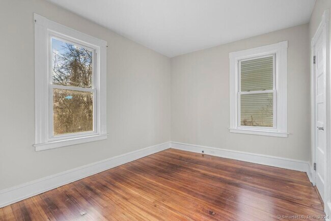Building Photo - 49 Belden St