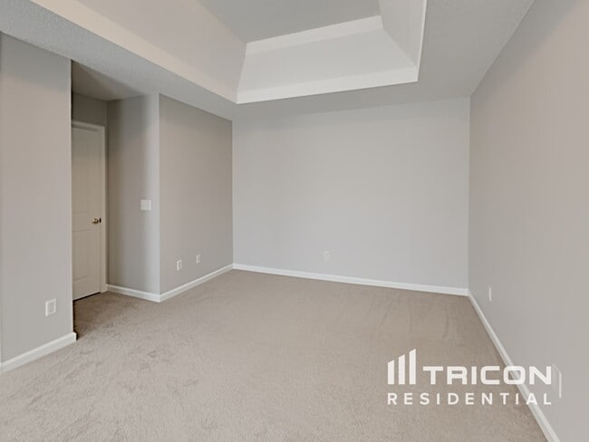 Building Photo - 1108 Setter Trce