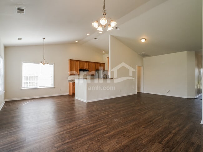 Building Photo - 1408 Parkland Way