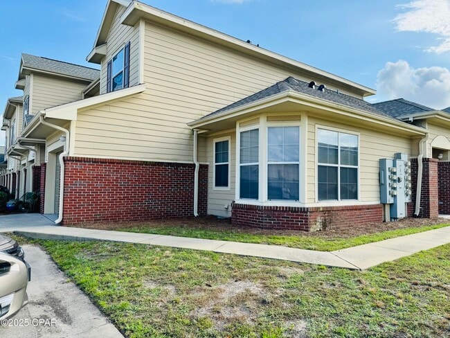 Primary Photo - 1001 Baldwin Rowe Cir