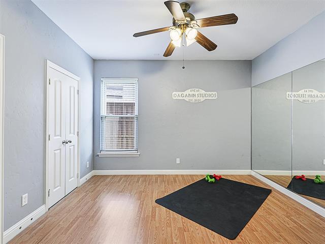 Building Photo - 2050 Sleepy Hollow Trail