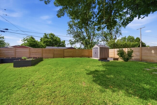 Building Photo - Updated 3 Bed, 1 Bath Home for Lease in Prime Midtown Location!