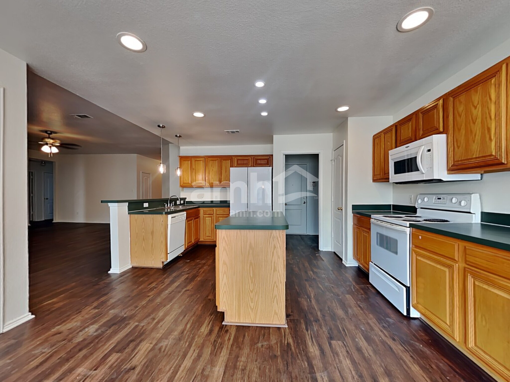 Building Photo - 7307 Fossil Garden Dr