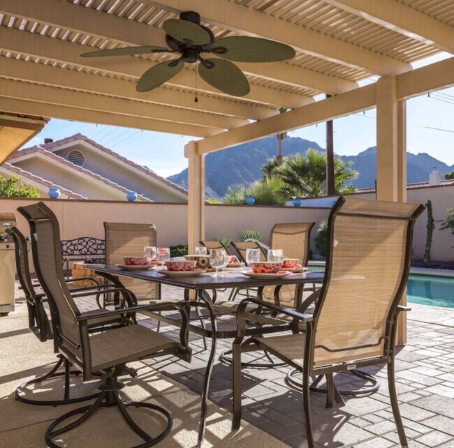 Building Photo - 53720 Avenida Carranza