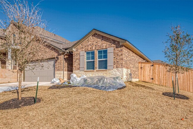 Building Photo - 1864 Canyon Live Oak St