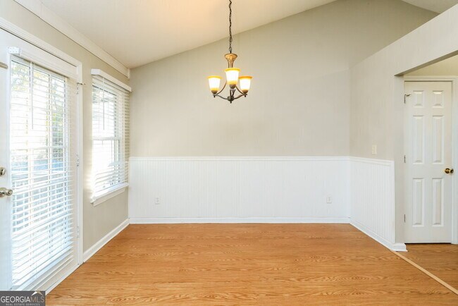 Building Photo - 2327 Wavetree Ln NW