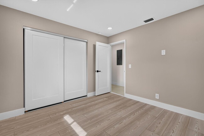 Building Photo - 1803 Juno Isles Blvd