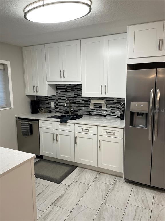 Building Photo - 845 S Gulfview Blvd
