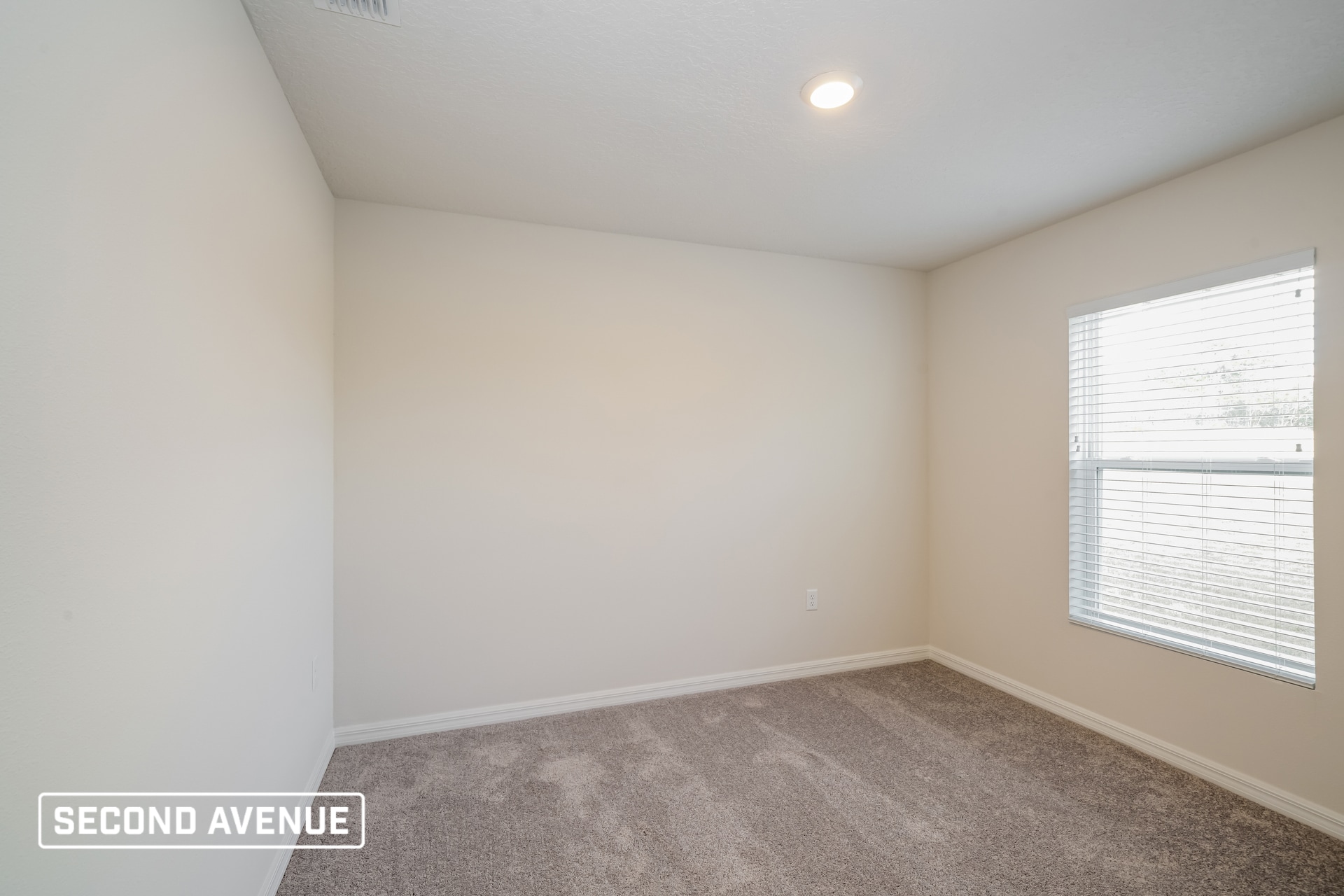 Building Photo - 6896 N Sandborn Loop
