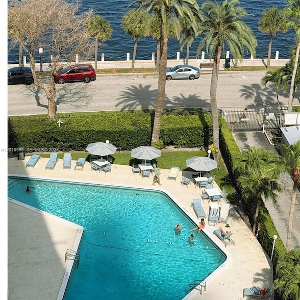 Building Photo - 1408 Brickell Bay Dr