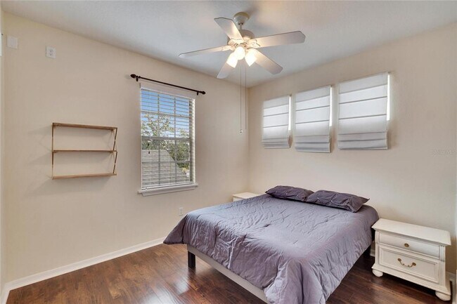 Building Photo - 9105 Crystal Commons Way