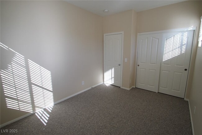 Building Photo - 8952 Gray Quail Ct