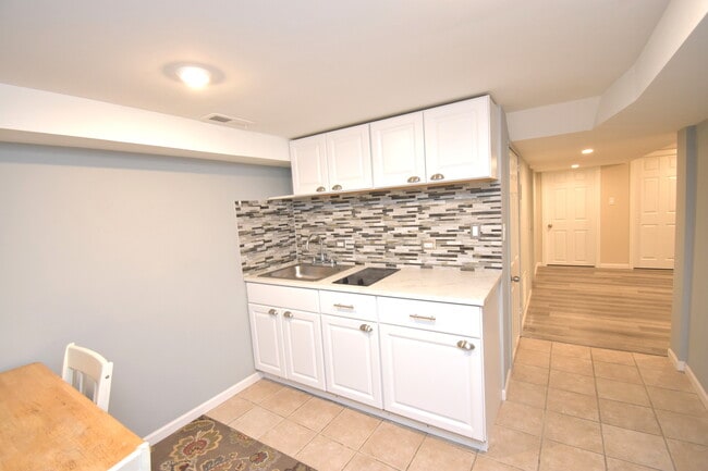 Building Photo - 3855 N Nora Ave