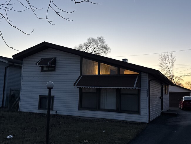 Building Photo - 16454 Wolcott Ave