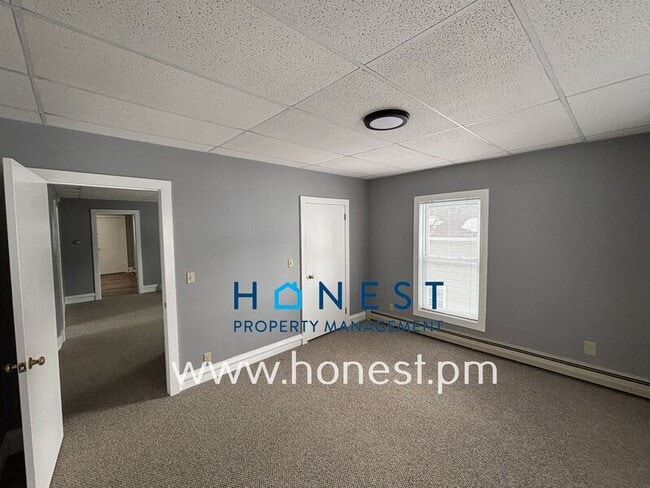 Building Photo - 47 James St