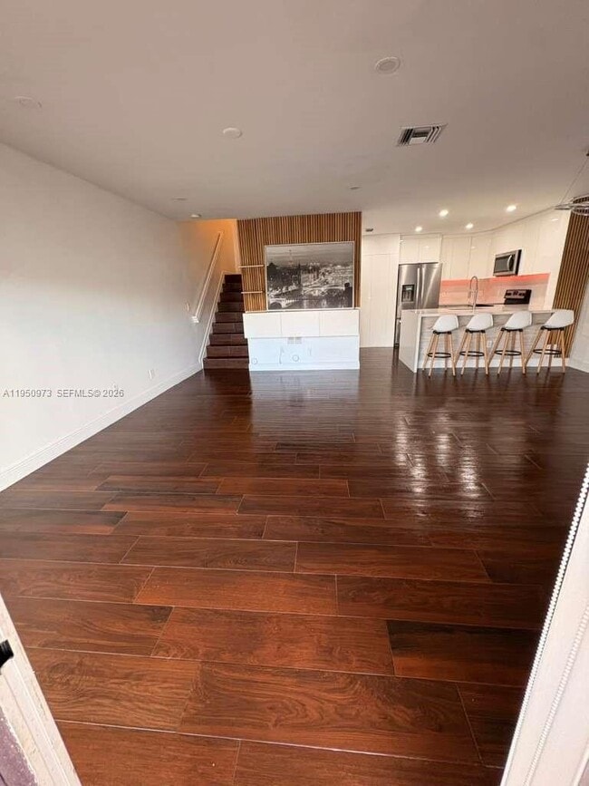 Building Photo - 5305 SW 126th Terrace