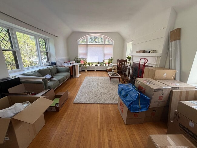 Building Photo - 74 Black Rock Rd