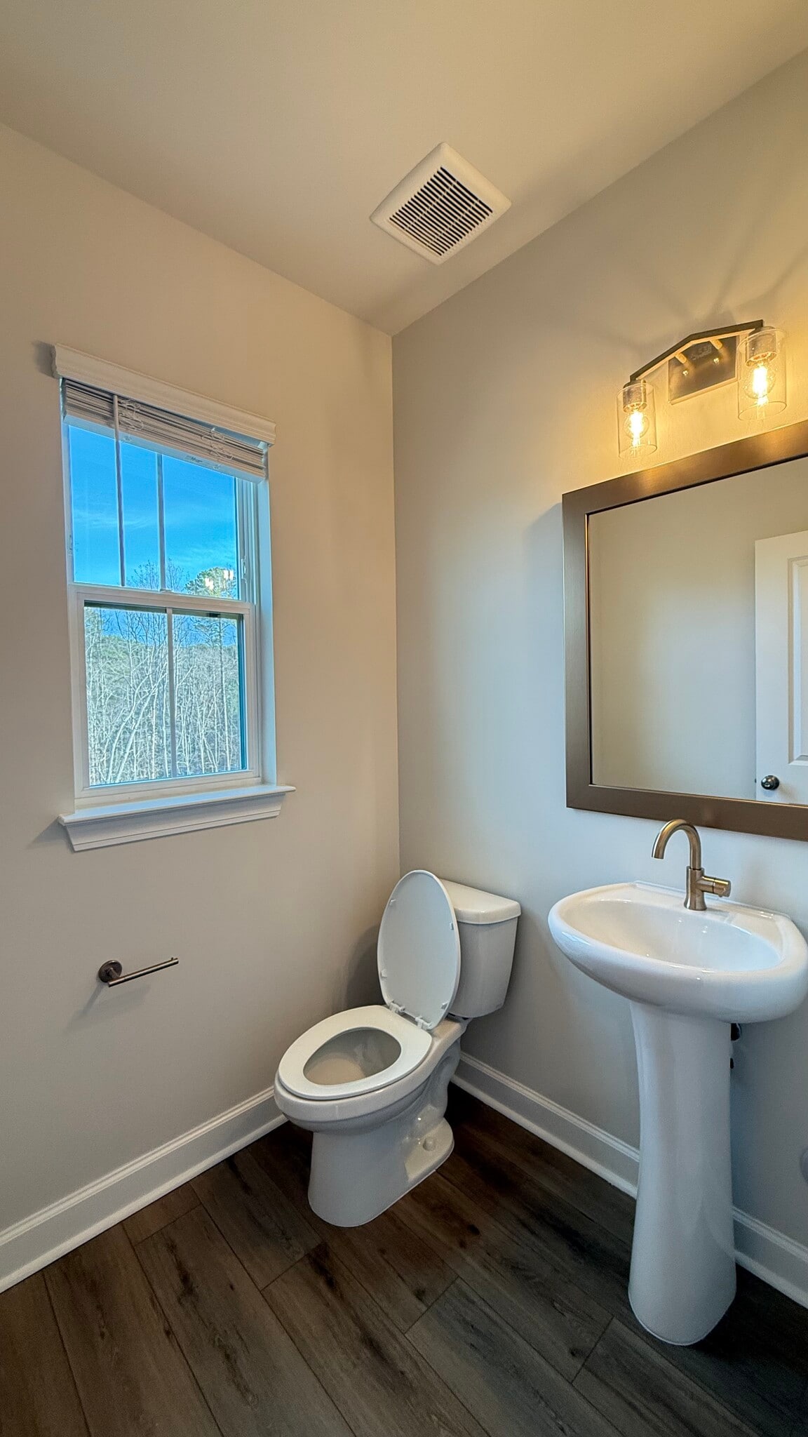 Building Photo - 4720 Cypress Tree Ln