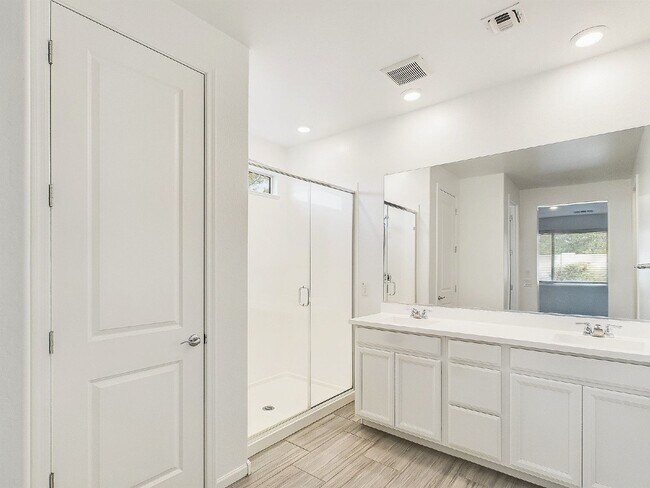 Building Photo - Kingston Place Cornor Lot Gem