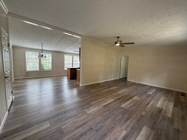 Living Room - 1336 Mars Evans City Rd