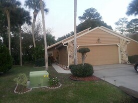 Building Photo - 145 Gull Cir N