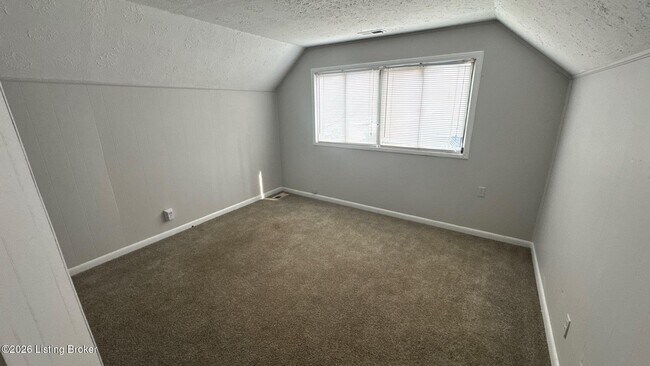 Building Photo - 3122 Commander Dr