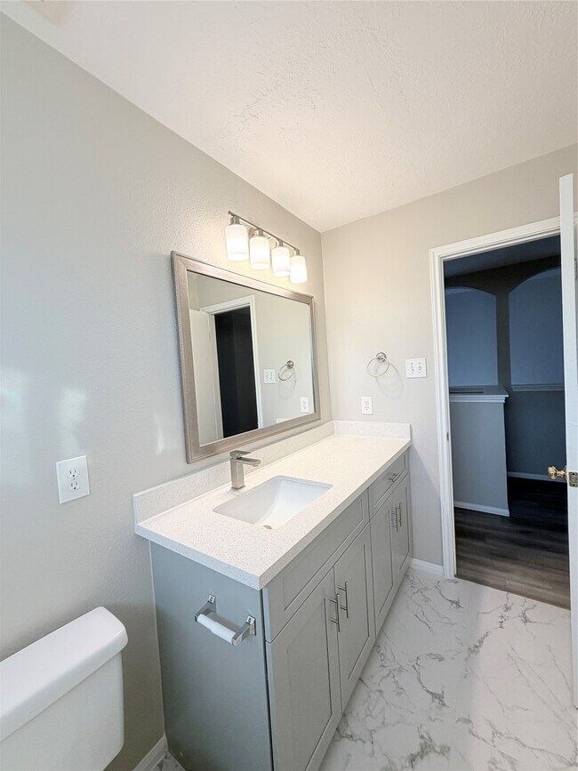 Building Photo - 5730 Landon Creek Ln