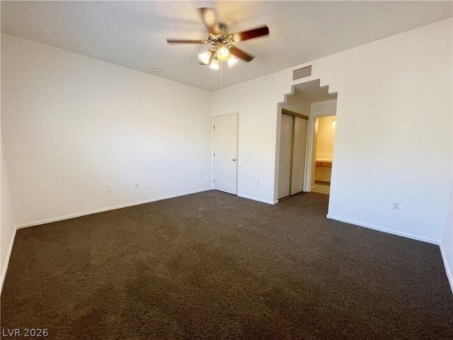 Building Photo - 2110 Los Feliz St