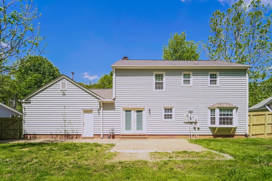 Building Photo - 1106 Kale Wood Dr
