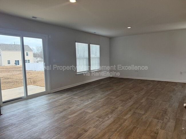 Building Photo - 3117 Pasile Ct