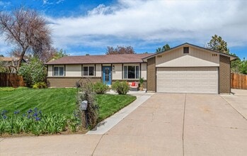 Building Photo - 3306 S Kittredge St